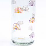 Charger l&#39;image dans la galerie, Bouteille en verre Boho Rainbow 70 CL CARRY Bottles. Fabriquée en Allemagne à base de matériaux recyclés.