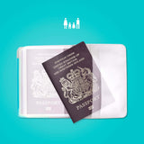 Charger l&#39;image dans la galerie, Happy Flight Family Passport Cover de ALIFE DESIGN est un porte-passeports qui peut contenir jusqu&#39;à 4 documents. Un accessoire de voyage indispensable et une belle idée cadeau pour les voyageurs.